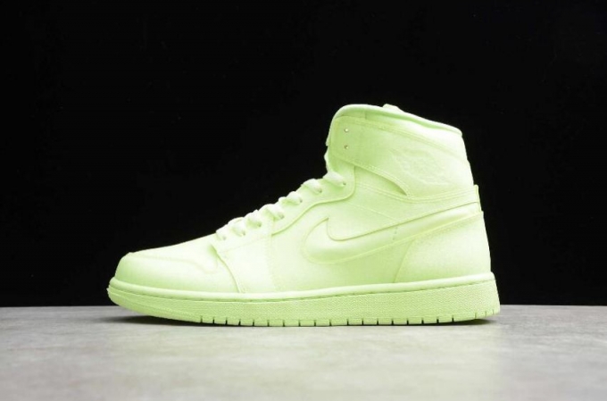 Women's | Air Jordan 1 Ret Hi Prem Barely Volt Basketball Shoes