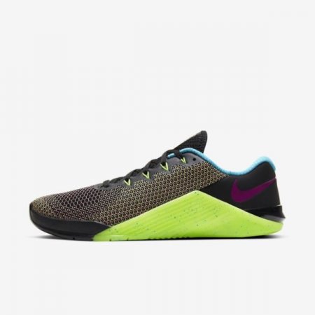 Nike Shoes Metcon 5 AMP | Black / Green Strike / Blue Fury / Fire Pink