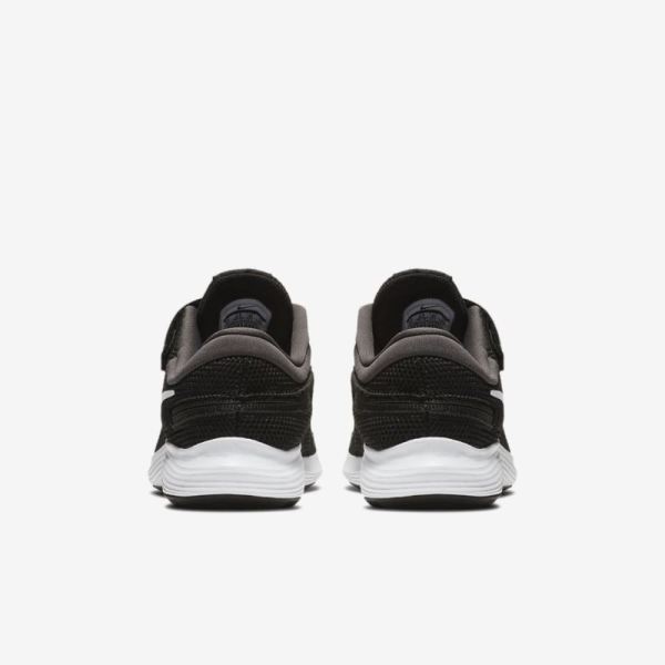 Nike Shoes Revolution 4 FlyEase | Black / Anthracite / Total Crimson / White