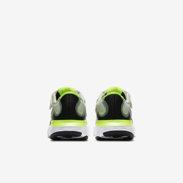 Nike Shoes Renew Run | Spruce Aura / Sail / Volt / Black