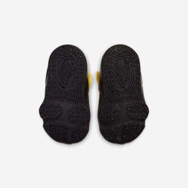 Nike Shoes LeBron 17 Super Vroom | Chrome Yellow / Black