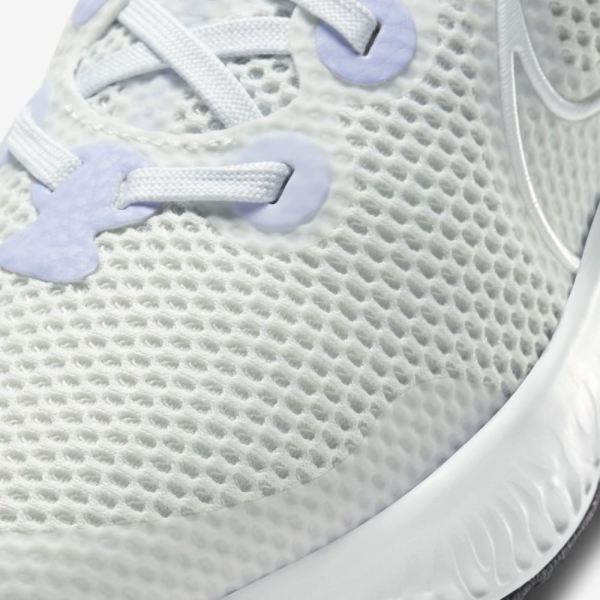 Nike Shoes Renew Run | Photon Dust / Light Thistle / Black / White
